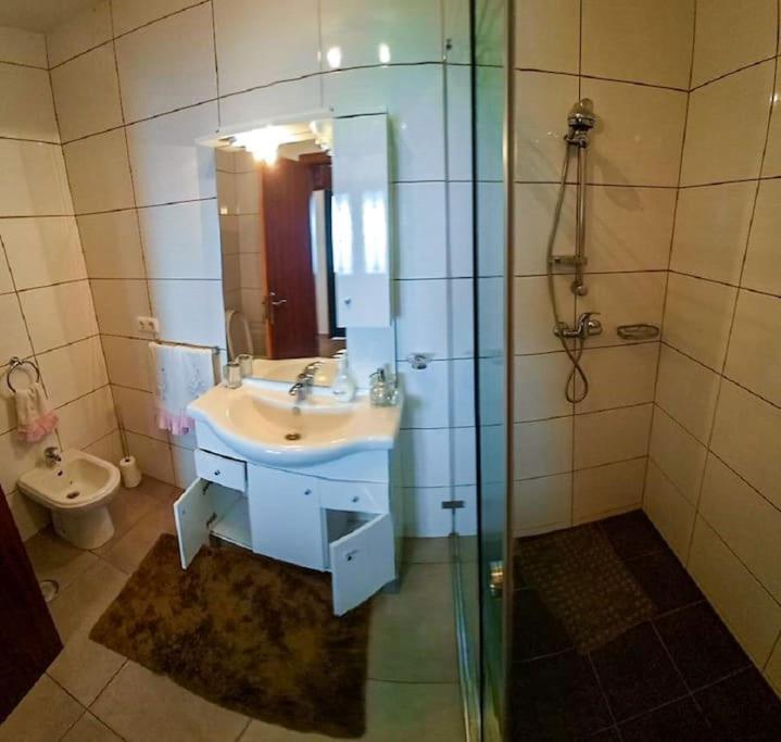 The Funny And Relax Apartment With Terrace & View Arco da Calheta  Εξωτερικό φωτογραφία