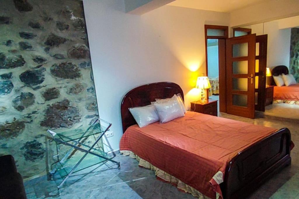 The Funny And Relax Apartment With Terrace & View Arco da Calheta  Εξωτερικό φωτογραφία