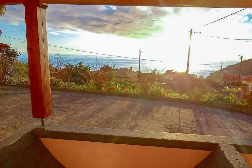 The Funny And Relax Apartment With Terrace & View Arco da Calheta  Εξωτερικό φωτογραφία